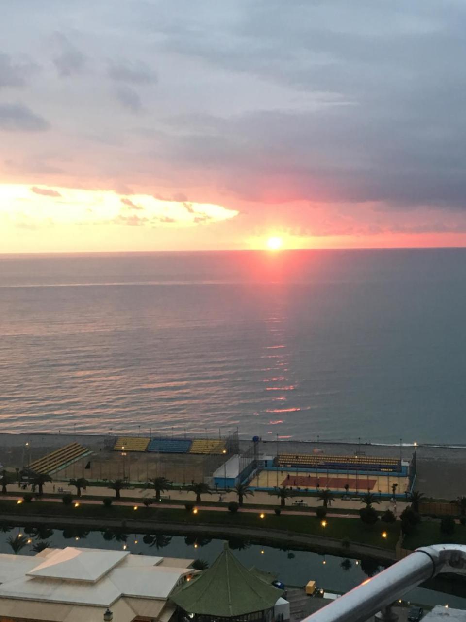 Best_In_Batumi 1 ภายนอก รูปภาพ